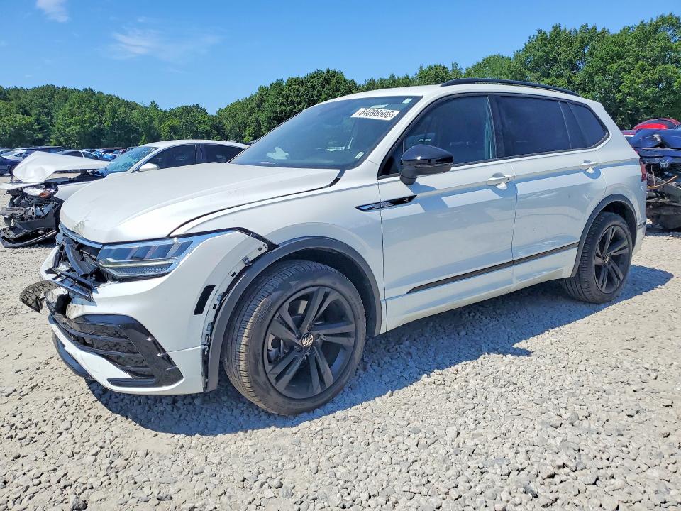 64098506 :رقم المزاد ، 3VV8B7AX0RM198172 vin ، 2024 Volkswagen Tiguan مزاد بيع
