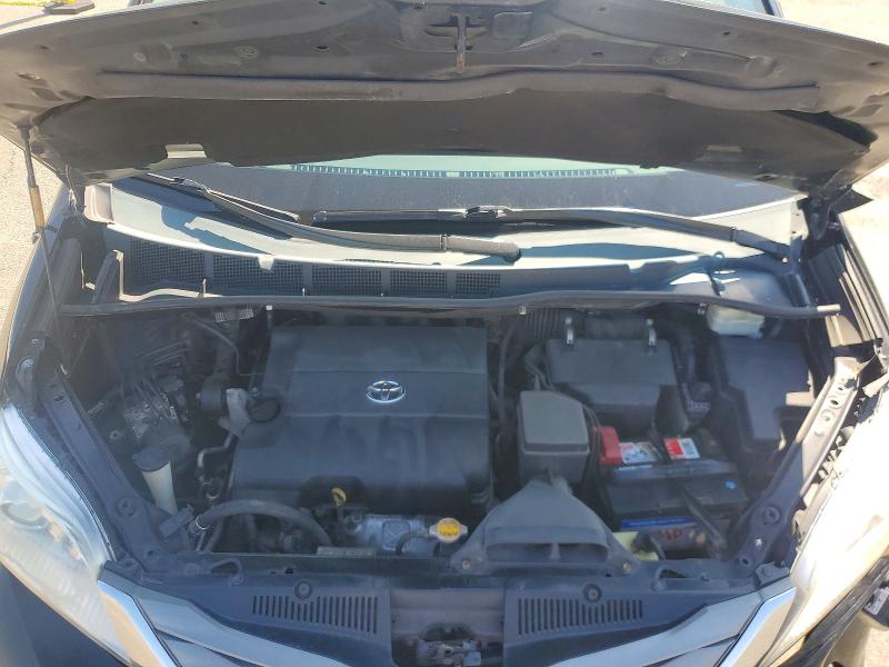 63668926 :رقم المزاد ، 5TDDK3DC1ES091866 vin ، 2014 Toyota Sienna مزاد بيع