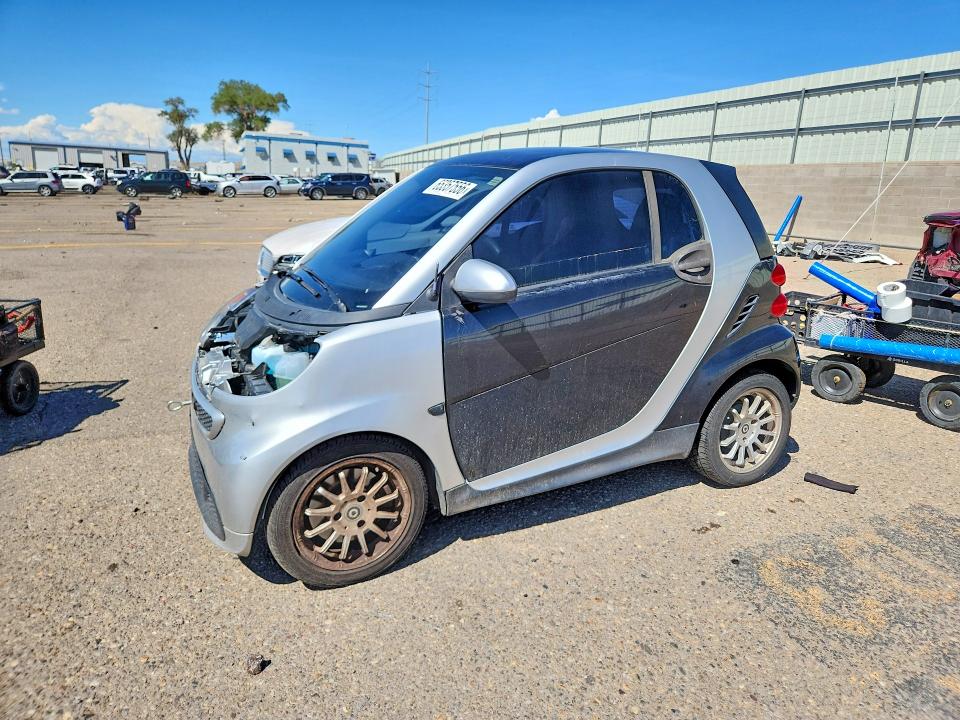 65357556 :رقم المزاد ، WMEEJ3BA2DK695281 vin ، 2013 Smart Fortwo مزاد بيع