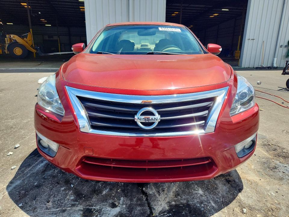 Продажа на аукционе авто 2015 Nissan Altima, vin: 1N4AL3AP6FN862813, номер лота: 63661016