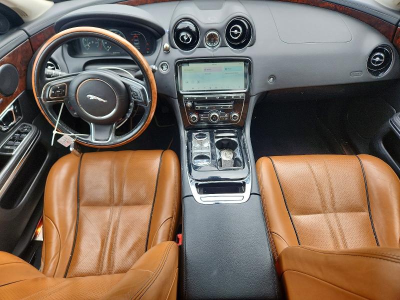 63494166 :رقم المزاد ، SAJWJ1CD9J8W14092 vin ، 2018 Jaguar Xj مزاد بيع