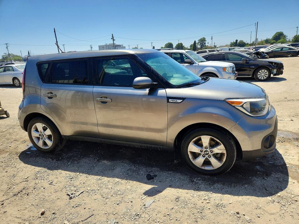 63418956 :رقم المزاد ، KNDJN2A22J7602439 vin ، 2018 Kia Soul مزاد بيع
