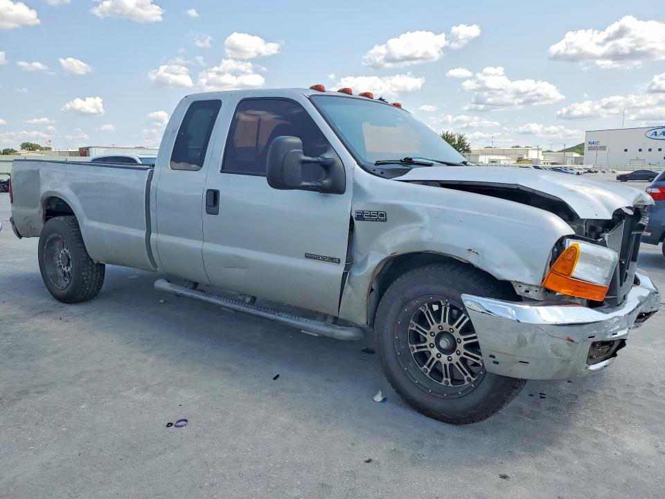 64090006 :رقم المزاد ، 1FTNX20F0YEE30529 vin ، 2000 Ford F250 مزاد بيع