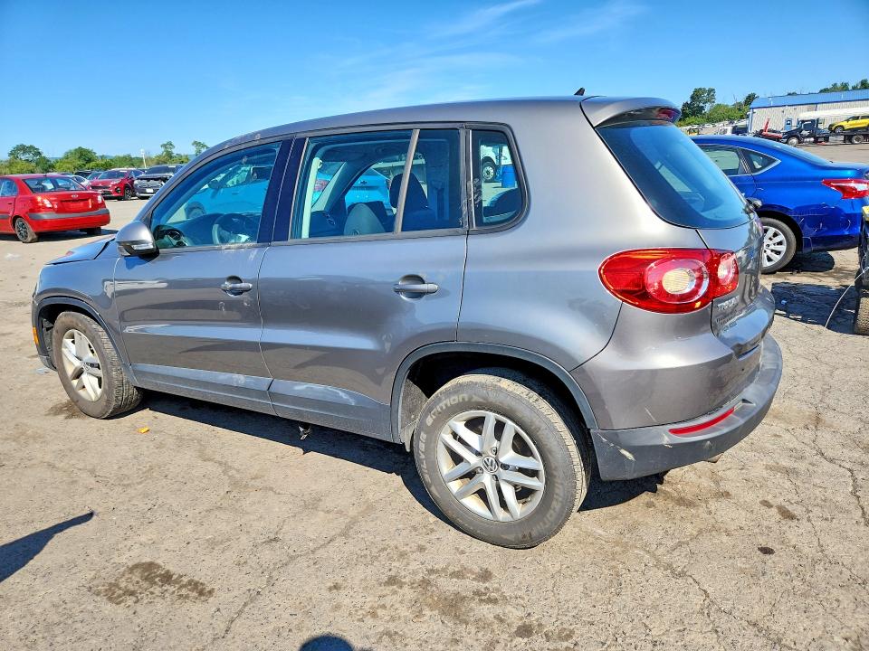 66535306 :رقم المزاد ، WVGBV7AX4BW506523 vin ، 2011 Volkswagen Tiguan مزاد بيع