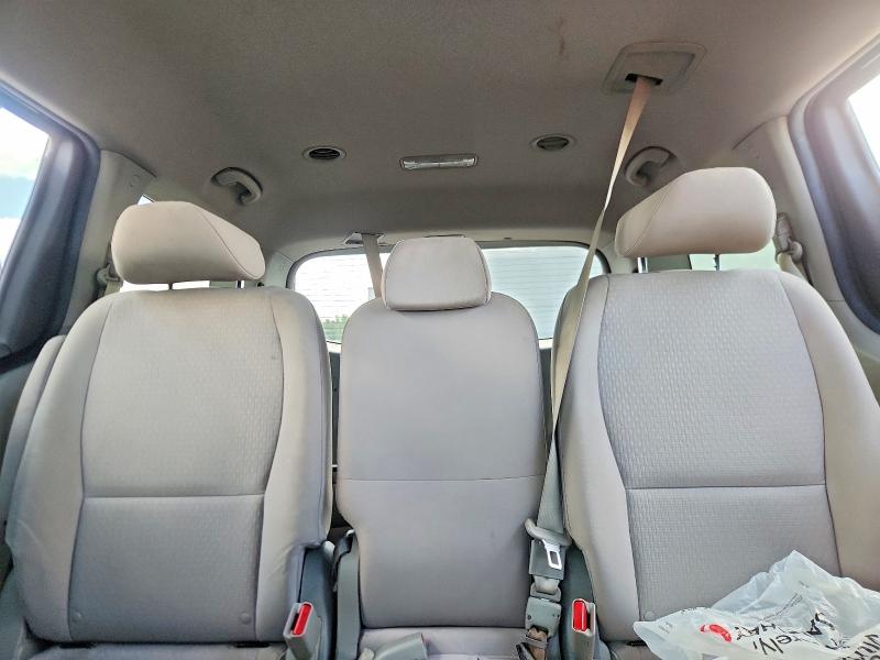 Продажа на аукционе авто 2017 Kia Sedona, vin: KNDMB5C19H6306877, номер лота: 63813126