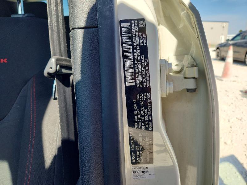 66657286 :رقم المزاد ، ZACCJBCB7HPF14422 vin ، 2017 Jeep Renegade مزاد بيع