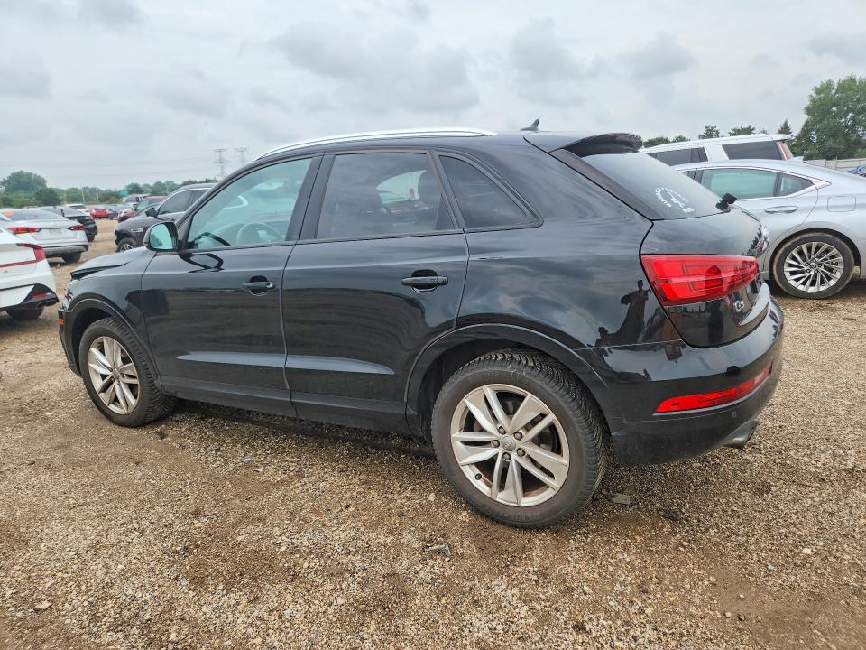 65042256 :رقم المزاد ، WA1ECCFS3HR003581 vin ، 2017 Audi Q3 مزاد بيع