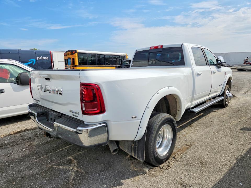 67693306 :رقم المزاد ، 3C63RRJL3SG520151 vin ، 2025 Ram 3500 مزاد بيع