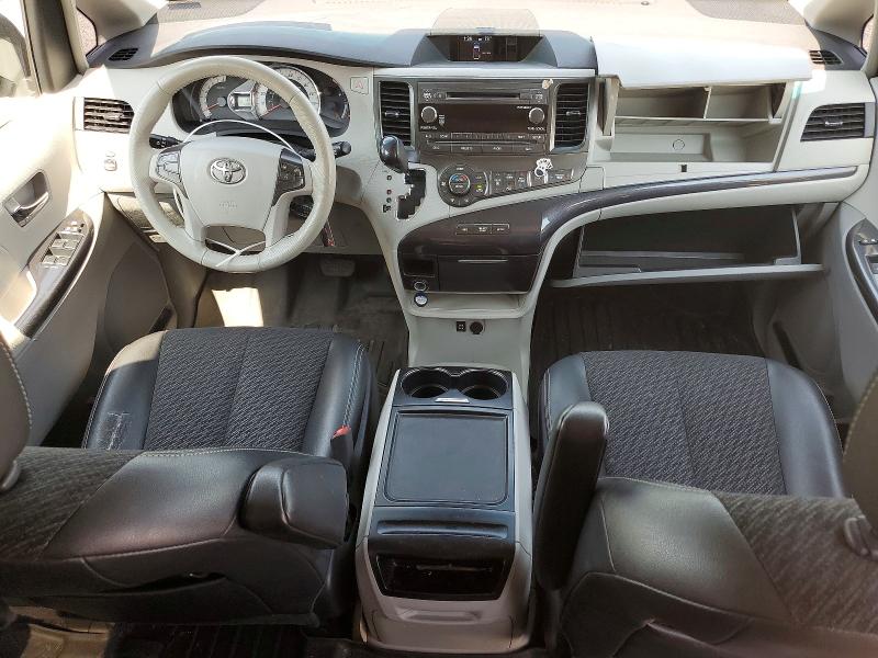 63768656 :رقم المزاد ، 5TDXK3DC7CS218971 vin ، 2012 Toyota Sienna مزاد بيع