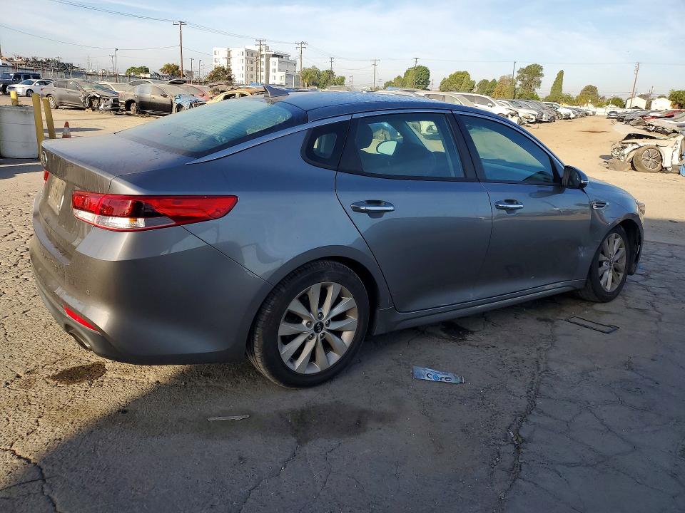 Продажа на аукционе авто 2018 Kia Optima, vin: 5XXGT4L38JG264148, номер лота: 65570796