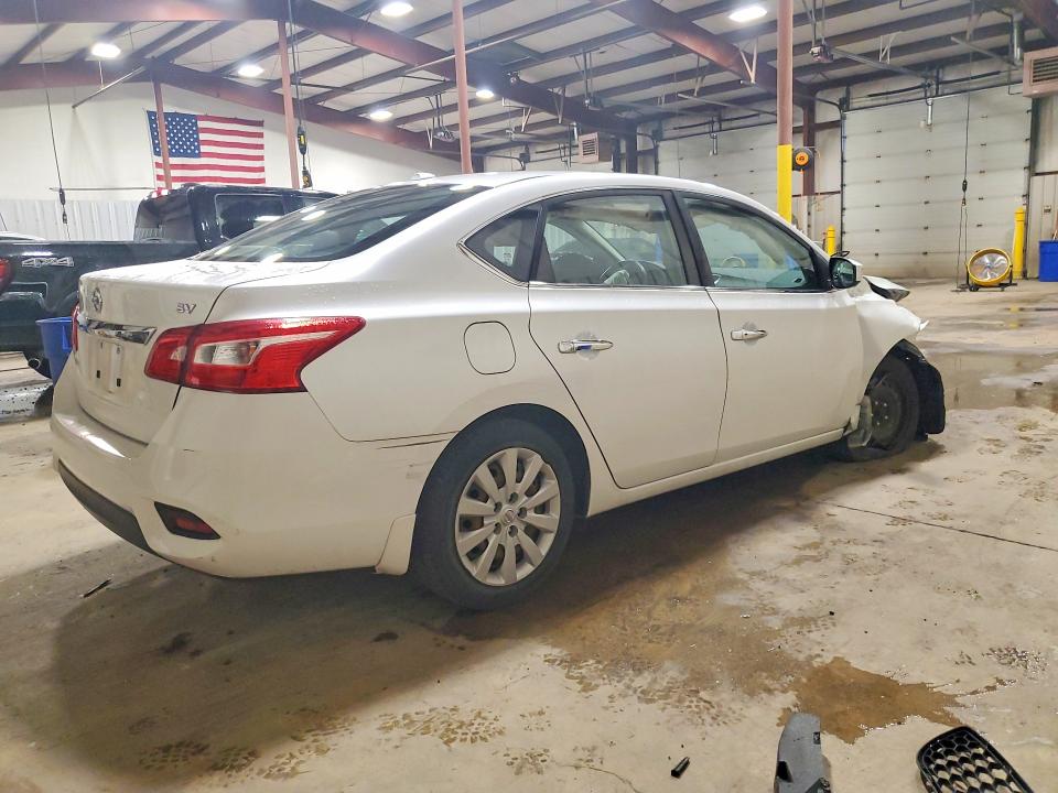 Продажа на аукционе авто 2017 Nissan Sentra, vin: 3N1AB7AP2HY361446, номер лота: 64187896