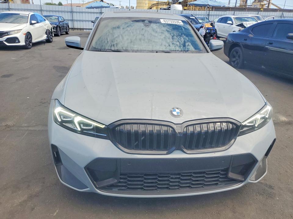 2024 Bmw 330i მანქანა იყიდება აუქციონზე, vin: 3MW69FF01R8E10204, აუქციონის ნომერი: 63733536
