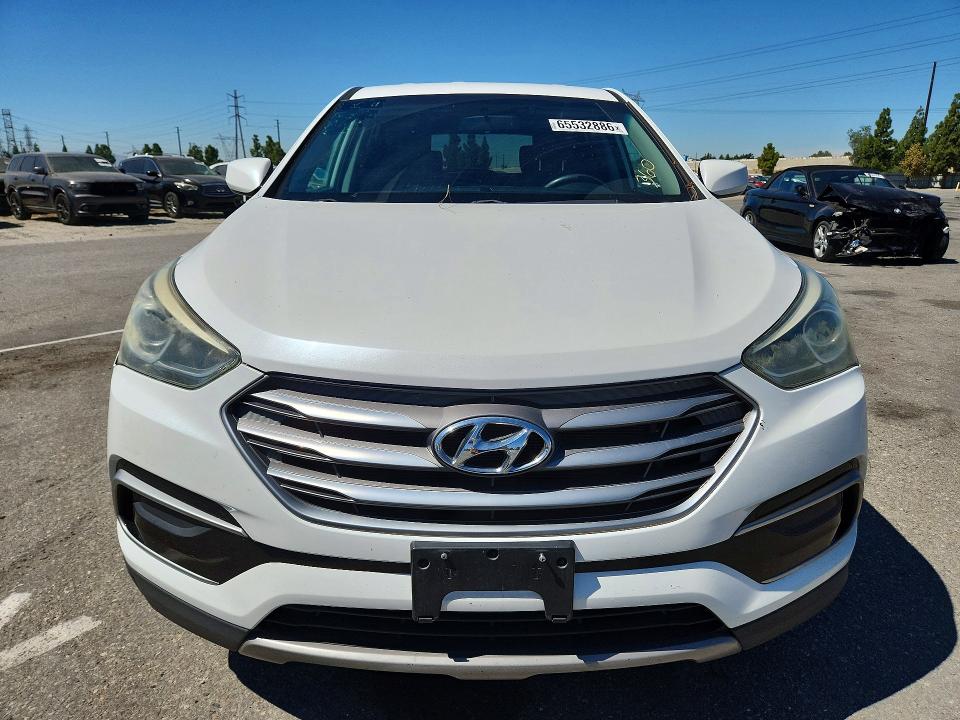 2017 Hyundai Santa Fe Sport მანქანა იყიდება აუქციონზე, vin: 5NMZTDLB4HH021819, აუქციონის ნომერი: 65532886