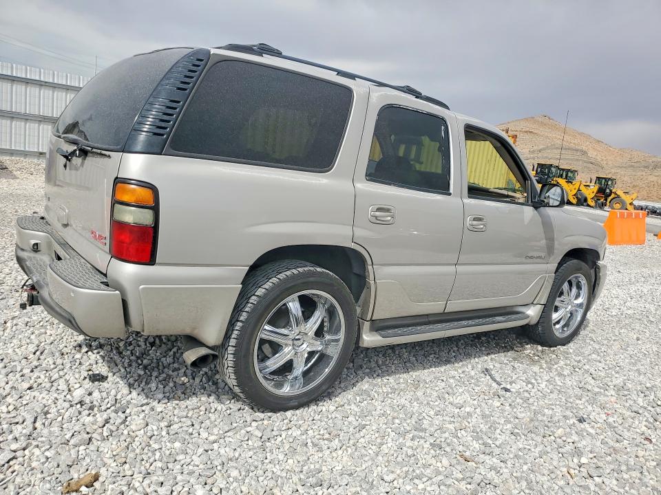 65280256 :رقم المزاد ، 1GKEK63UX4J245989 vin ، 2004 Gmc Yukon مزاد بيع