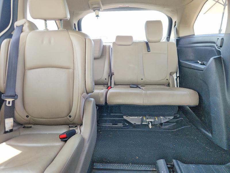 66052866 :رقم المزاد ، 5FNRL6H75KB072884 vin ، 2019 Honda Odyssey مزاد بيع