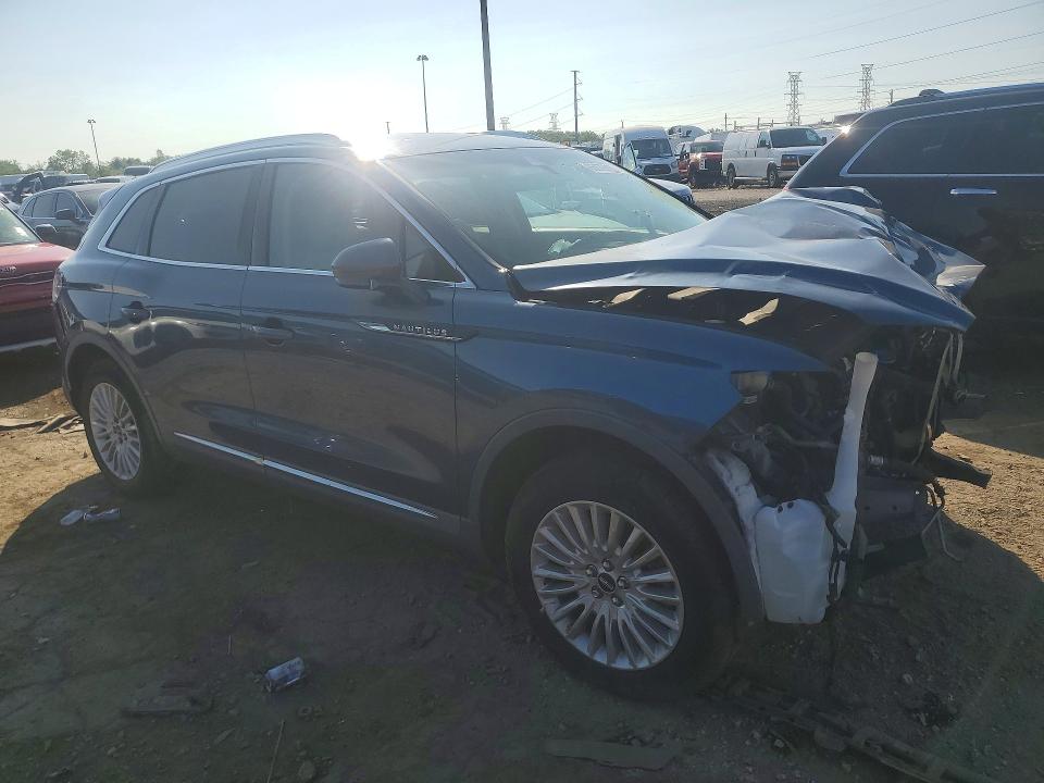 Продажа на аукционе авто 2019 Lincoln Nautilus, vin: 2LMPJ6J95KBL36403, номер лота: 63879906