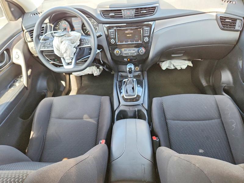 65533226 :رقم المزاد ، JN1BJ1CWXLW367052 vin ، 2020 Nissan Rogue Sport مزاد بيع