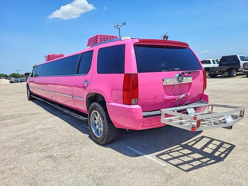 2008 Cadillac Escalade მანქანა იყიდება აუქციონზე, vin: 1GYEC63848R119124, აუქციონის ნომერი: 65935696