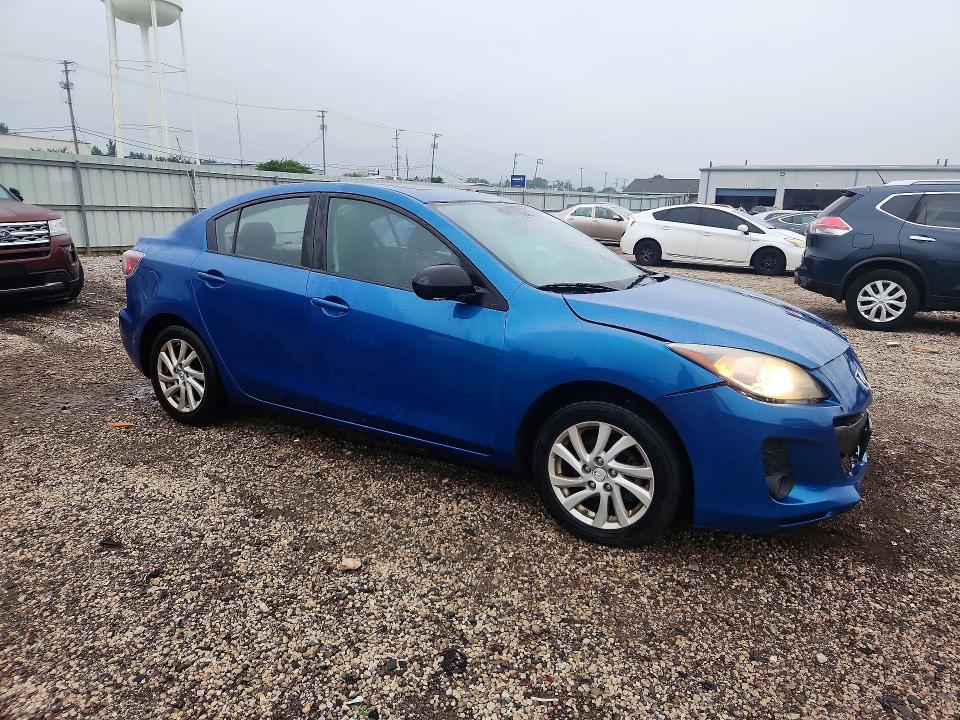 64088746 :رقم المزاد ، JM1BL1W73C1684406 vin ، 2012 Mazda 3 مزاد بيع