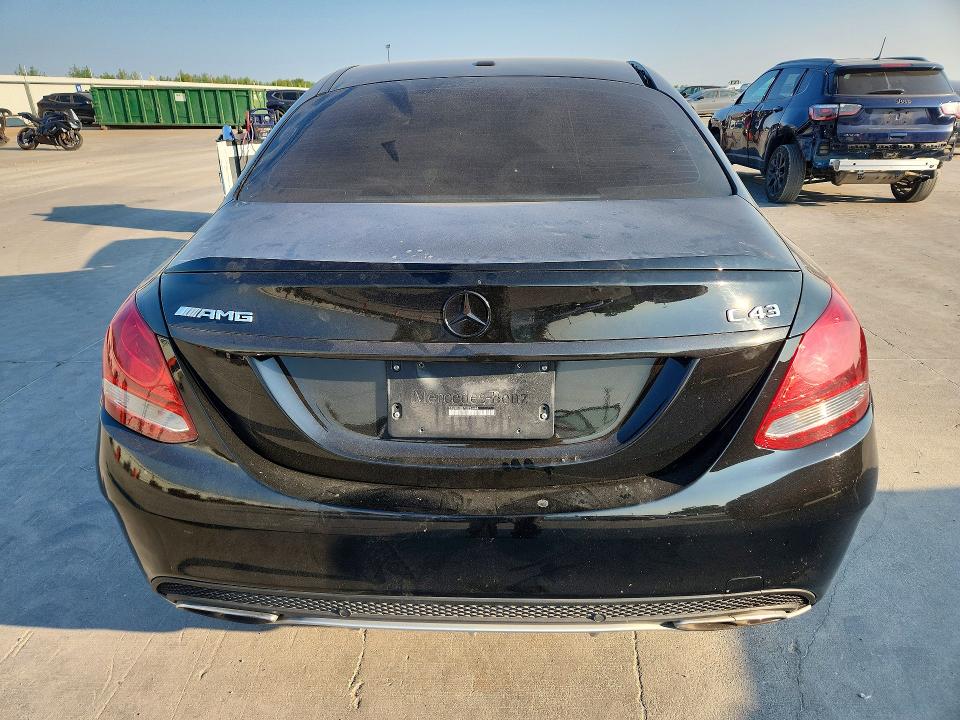 63338096 :رقم المزاد ، 55SWF6EB7JU256448 vin ، 2018 Mercedes-benz C مزاد بيع