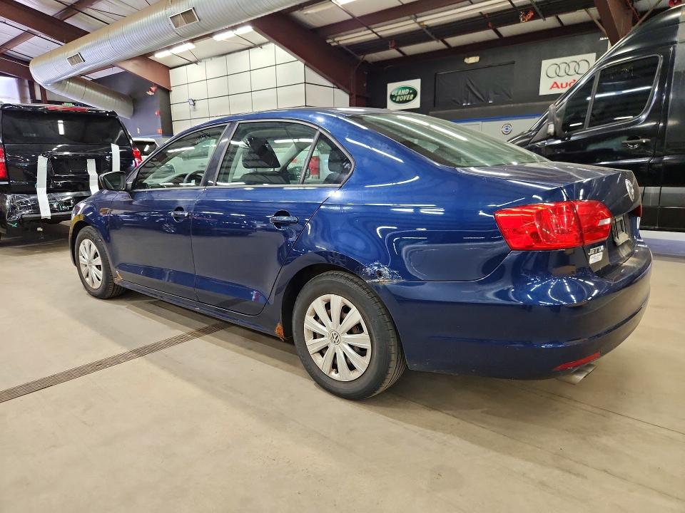 65432216 :رقم المزاد ، 3VW2K7AJXEM431935 vin ، 2014 Volkswagen Jetta مزاد بيع