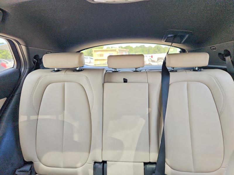 65650976 :رقم المزاد ، WBXYJ1C06N5U39007 vin ، 2022 Bmw X2 مزاد بيع