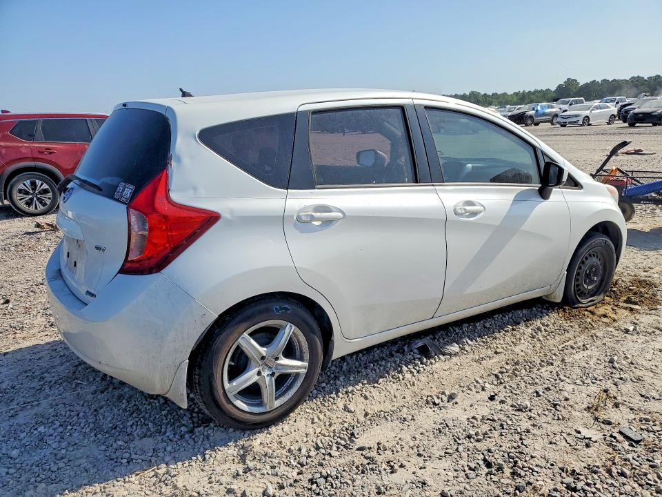 66121756 :رقم المزاد ، 3N1CE2CP4FL398556 vin ، 2015 Nissan Versa Note مزاد بيع