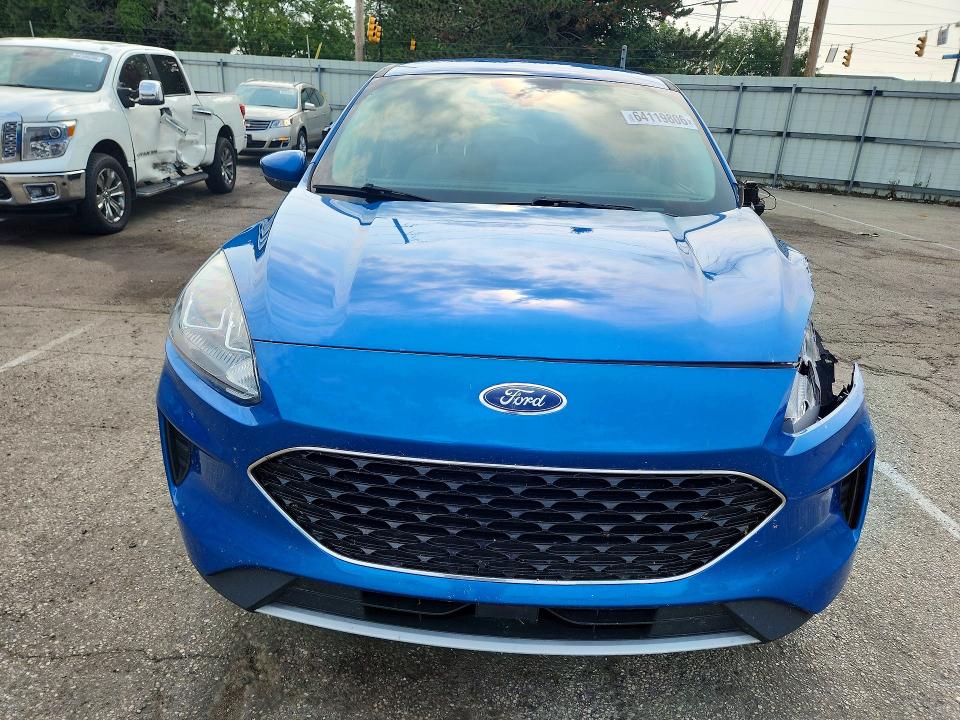2020 Ford Escape მანქანა იყიდება აუქციონზე, vin: 1FMCU0G67LUB62860, აუქციონის ნომერი: 64119806
