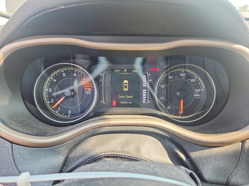 64294946 :رقم المزاد ، 1C4PJMCS4GW218353 vin ، 2016 Jeep Cherokee مزاد بيع