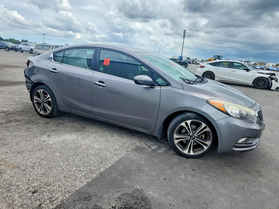 2015 Kia Forte მანქანა იყიდება აუქციონზე, vin: KNAFX4A88F5318412, აუქციონის ნომერი: 63498106