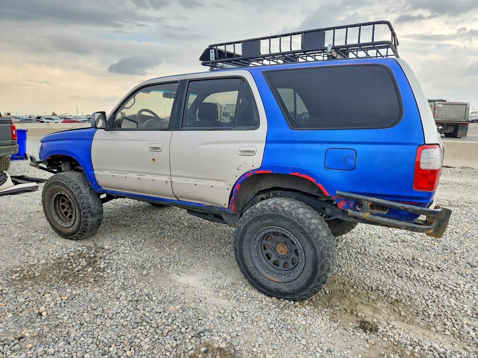 1999 Toyota 4runner მანქანა იყიდება აუქციონზე, vin: JT3HN86R9X0208014, აუქციონის ნომერი: 64996106