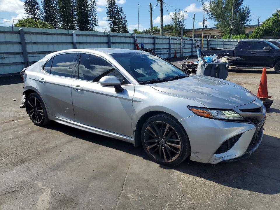 Продаж на аукціоні авто 2019 Toyota Camry, vin: 4T1B61HK0KU700496, номер лоту: 64775656