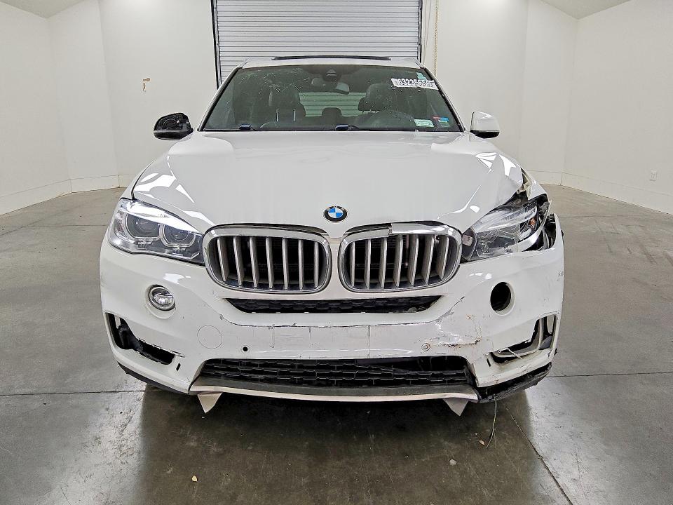 Продаж на аукціоні авто 2018 Bmw X5, vin: 5UXKR0C56J0X90703, номер лоту: 63235656