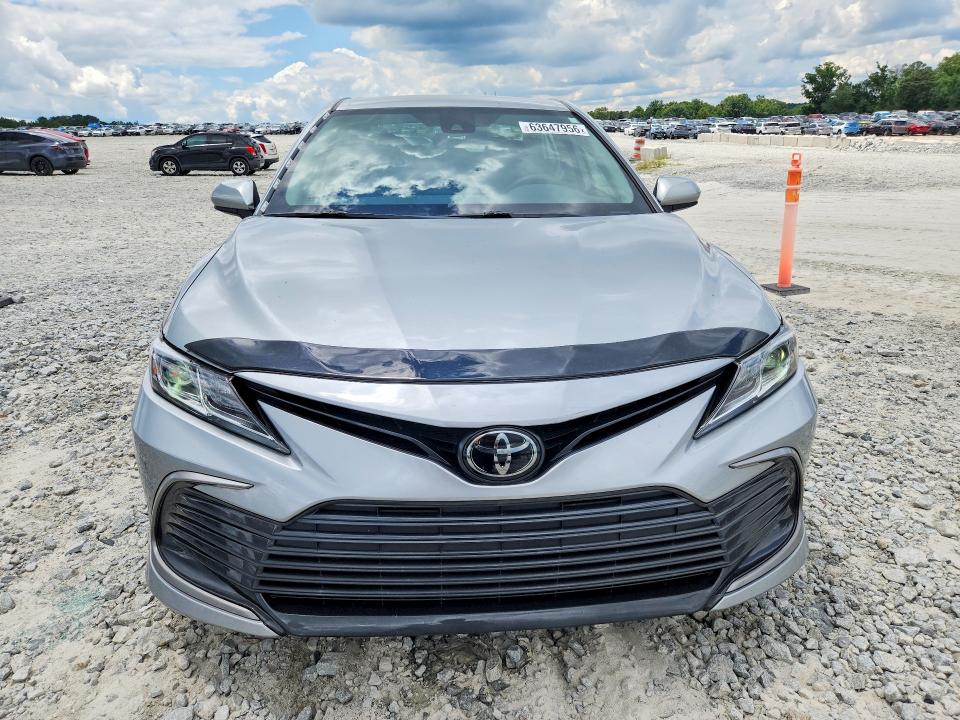 Продаж на аукціоні авто 2023 Toyota Camry, vin: 4T1C11AK1PU110893, номер лоту: 63647956