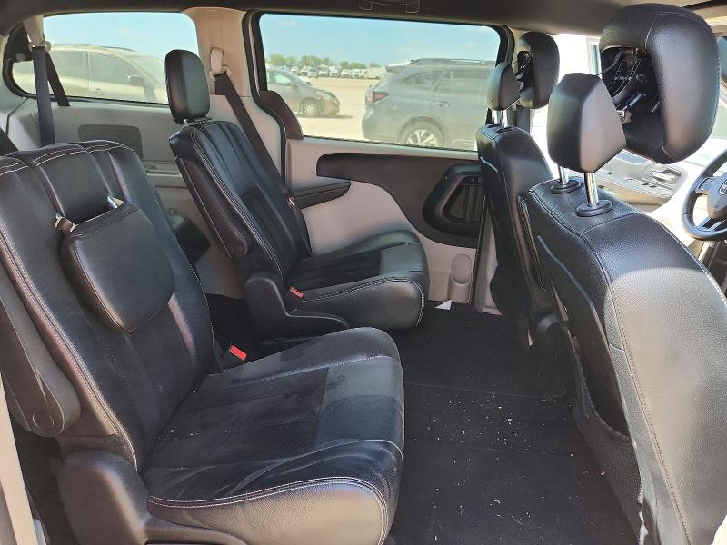 65415556 :رقم المزاد ، 2C4RDGCG5HR827748 vin ، 2017 Dodge Grand Caravan مزاد بيع