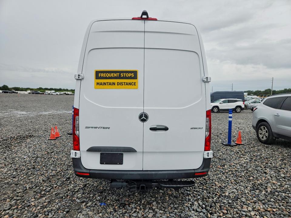 63415836 :رقم المزاد ، W1Y4KCHY0ST214099 vin ، 2025 Mercedes-benz Sprinter مزاد بيع