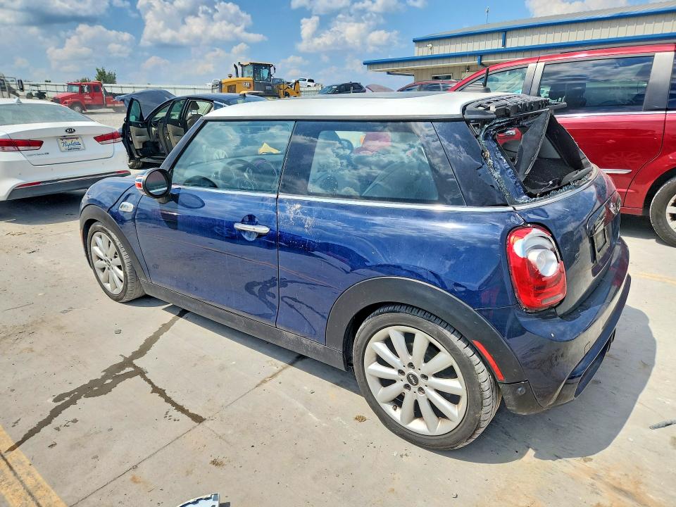 2018 Mini Cooper მანქანა იყიდება აუქციონზე, vin: WMWXP7C53J2A47152, აუქციონის ნომერი: 67099156