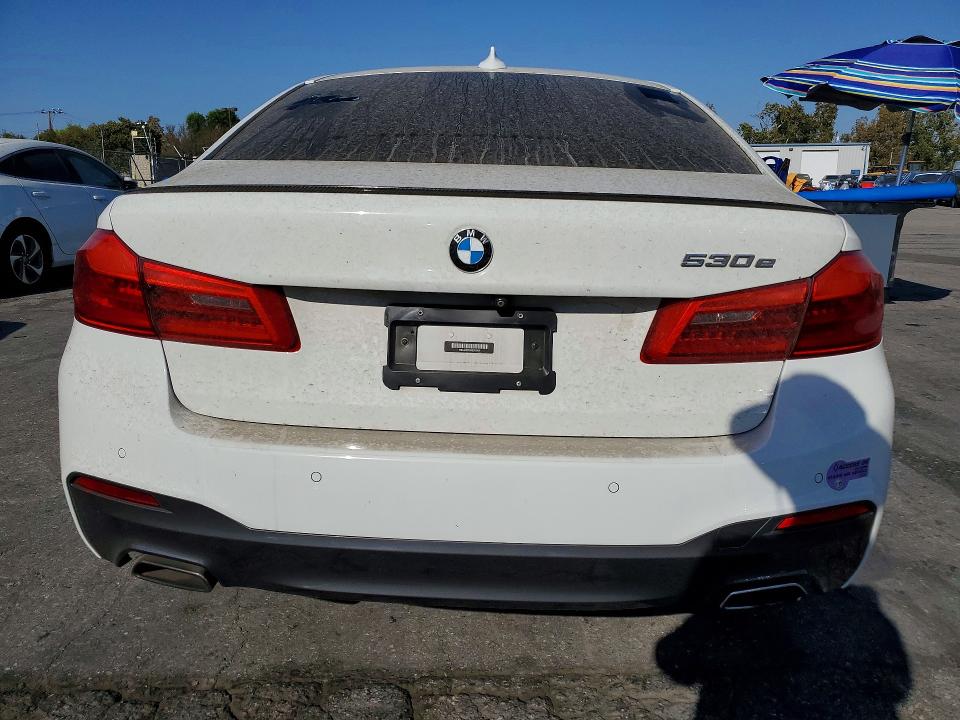 2019 Bmw 530e მანქანა იყიდება აუქციონზე, vin: WBAJA9C56KB392905, აუქციონის ნომერი: 63612916
