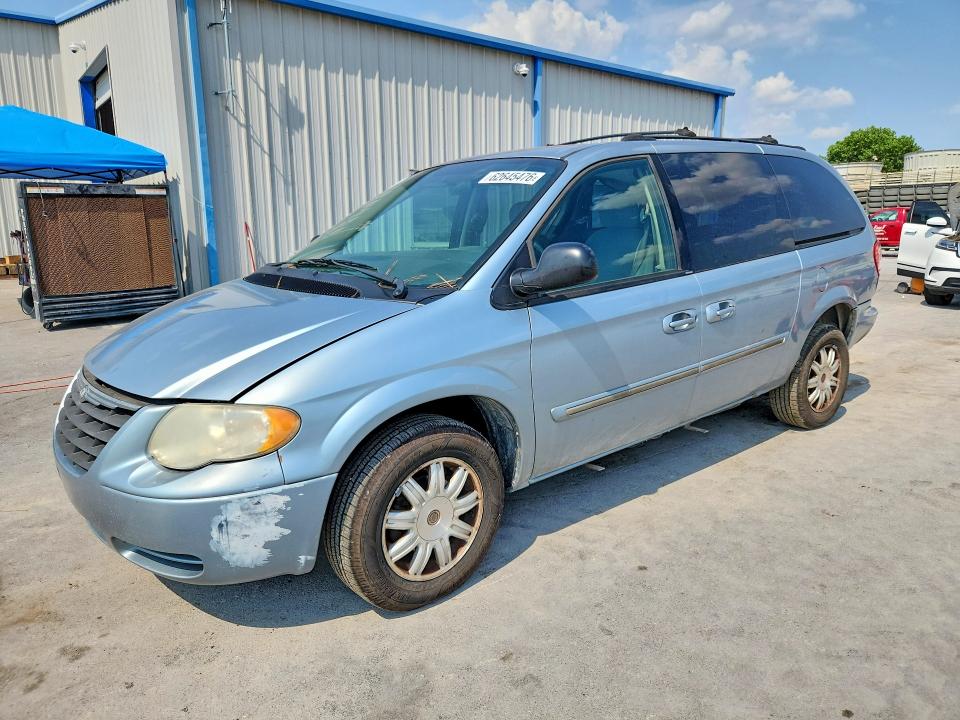 62645476 :رقم المزاد ، 2C8GP54L05R327943 vin ، 2005 Chrysler Town & Country مزاد بيع