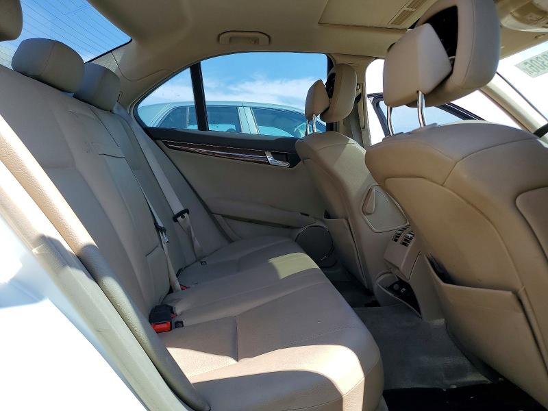 2009 Mercedes-benz C მანქანა იყიდება აუქციონზე, vin: WDDGF54X69R058677, აუქციონის ნომერი: 63880306