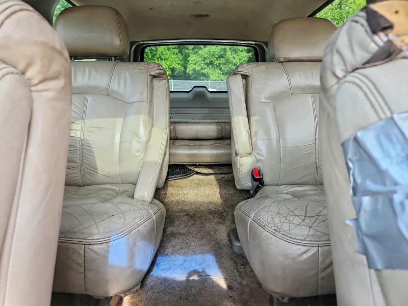 Продажа на аукционе авто 2002 Chevrolet Suburban, vin: 3GNFK16ZX2G243143, номер лота: 65129956