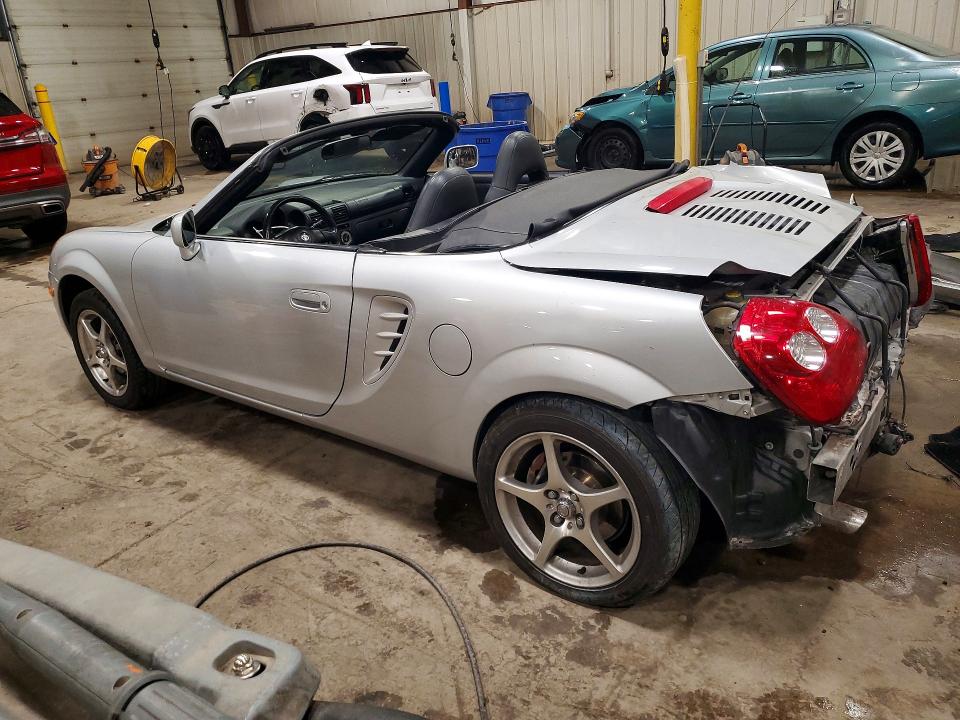 Продаж на аукціоні авто 2004 Toyota Mr2 Spyder, vin: JTDFR320340068183, номер лоту: 64084326