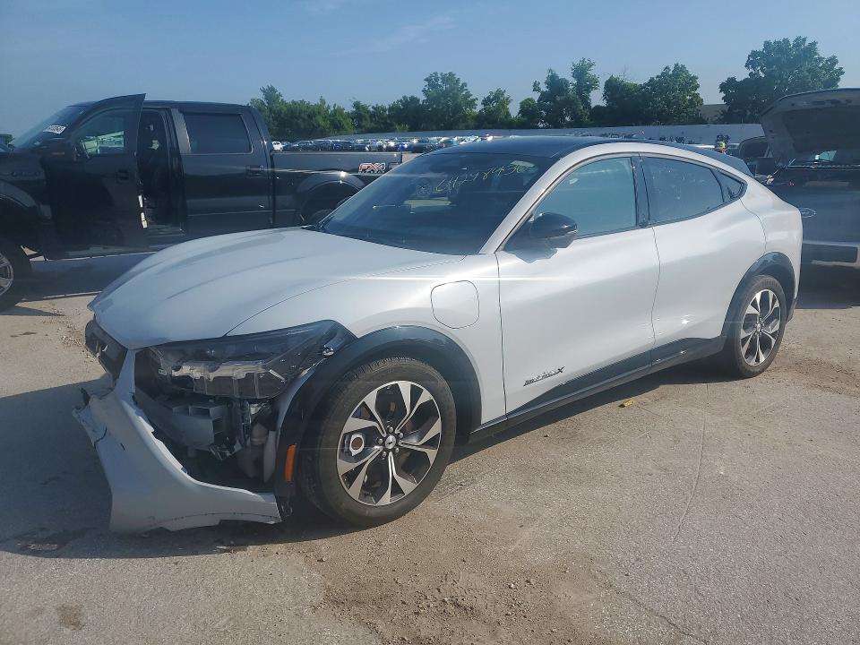 Продаж на аукціоні авто 2023 Ford Mustang Mach-e, vin: 3FMTK3SU5PMA96607, номер лоту: 64298436