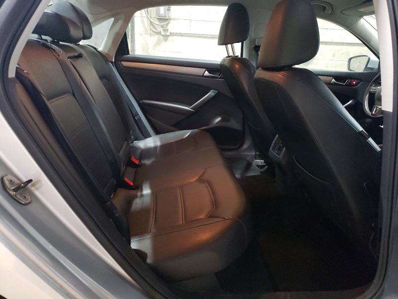 63847886 :رقم المزاد ، 1VWBN7A36EC008425 vin ، 2014 Volkswagen Passat مزاد بيع