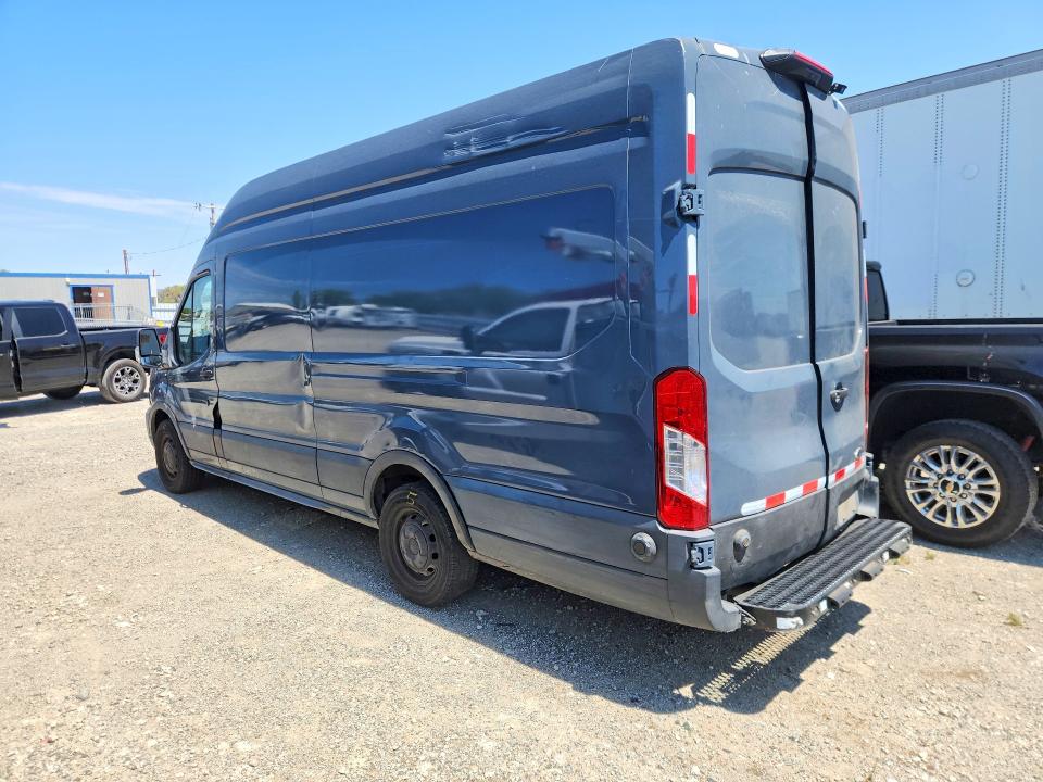 63449846 :رقم المزاد ، 1FTBR3X80LKB28145 vin ، 2020 Ford Transit مزاد بيع