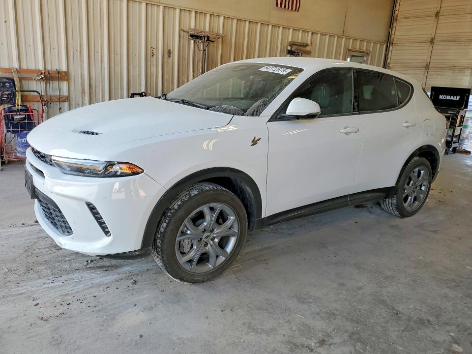 64172676 :رقم المزاد ، ZACPDFCWXR3A26867 vin ، 2024 Dodge Hornet مزاد بيع