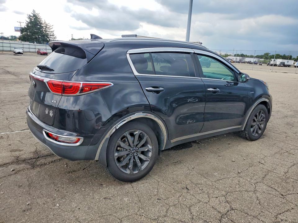 Aukcja sprzedaży 2018 Kia Sportage, vin: KNDPNCAC4J7409668, numer aukcji: 64321806