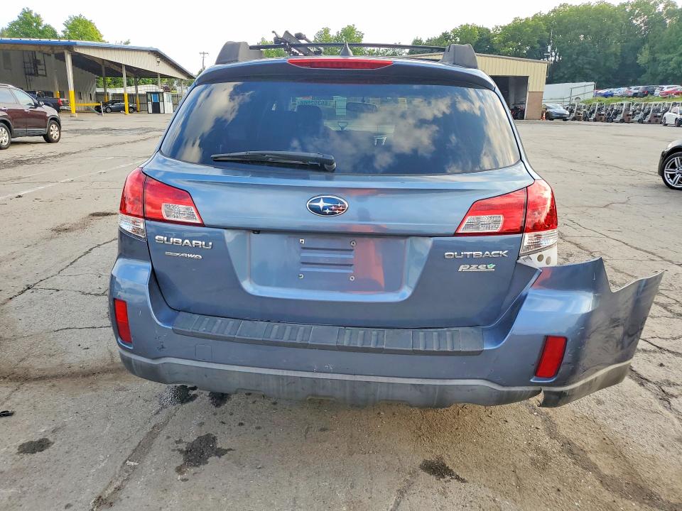 2014 Subaru Outback მანქანა იყიდება აუქციონზე, vin: 4S4BRBMC4E3201058, აუქციონის ნომერი: 66392566