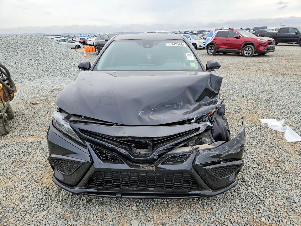 Продажа на аукционе авто 2023 Toyota Camry, vin: 4T1G11AK4PU738237, номер лота: 65142546