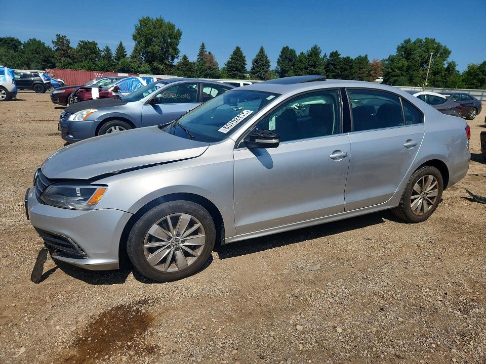 65702416 :رقم المزاد ، 3VWD07AJ6FM257989 vin ، 2015 Volkswagen Jetta مزاد بيع